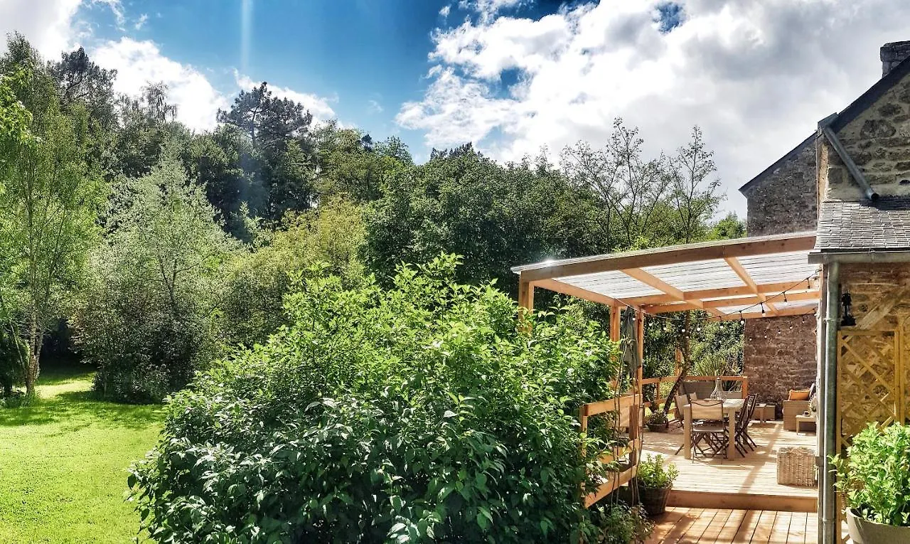 Holiday home Le Moulin De Trevelo Villa Caden